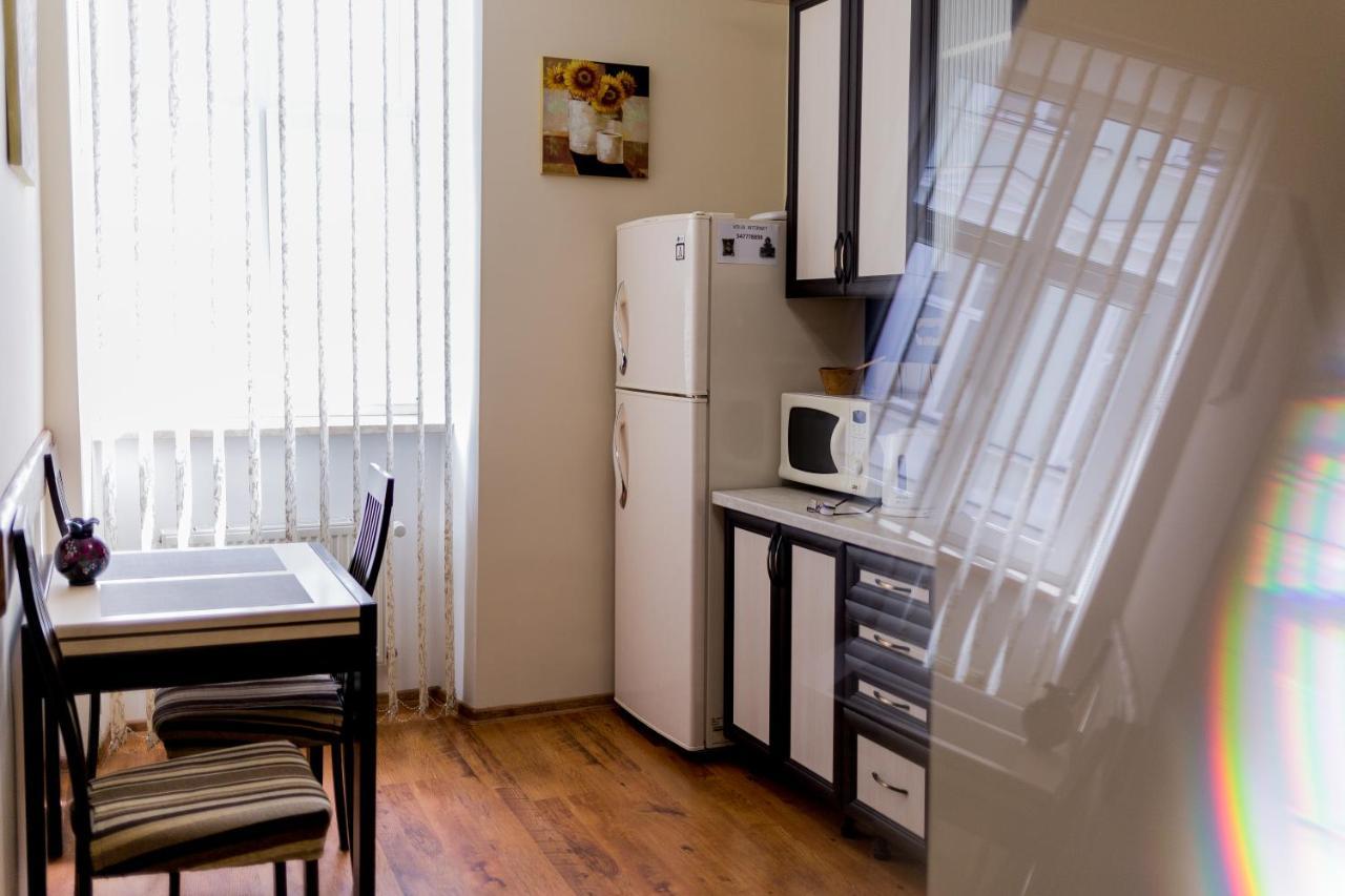 Apartment On Valova Street 利沃夫 外观 照片