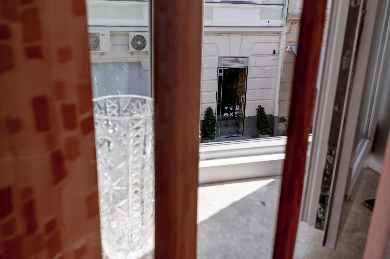 Apartment On Valova Street 利沃夫 外观 照片